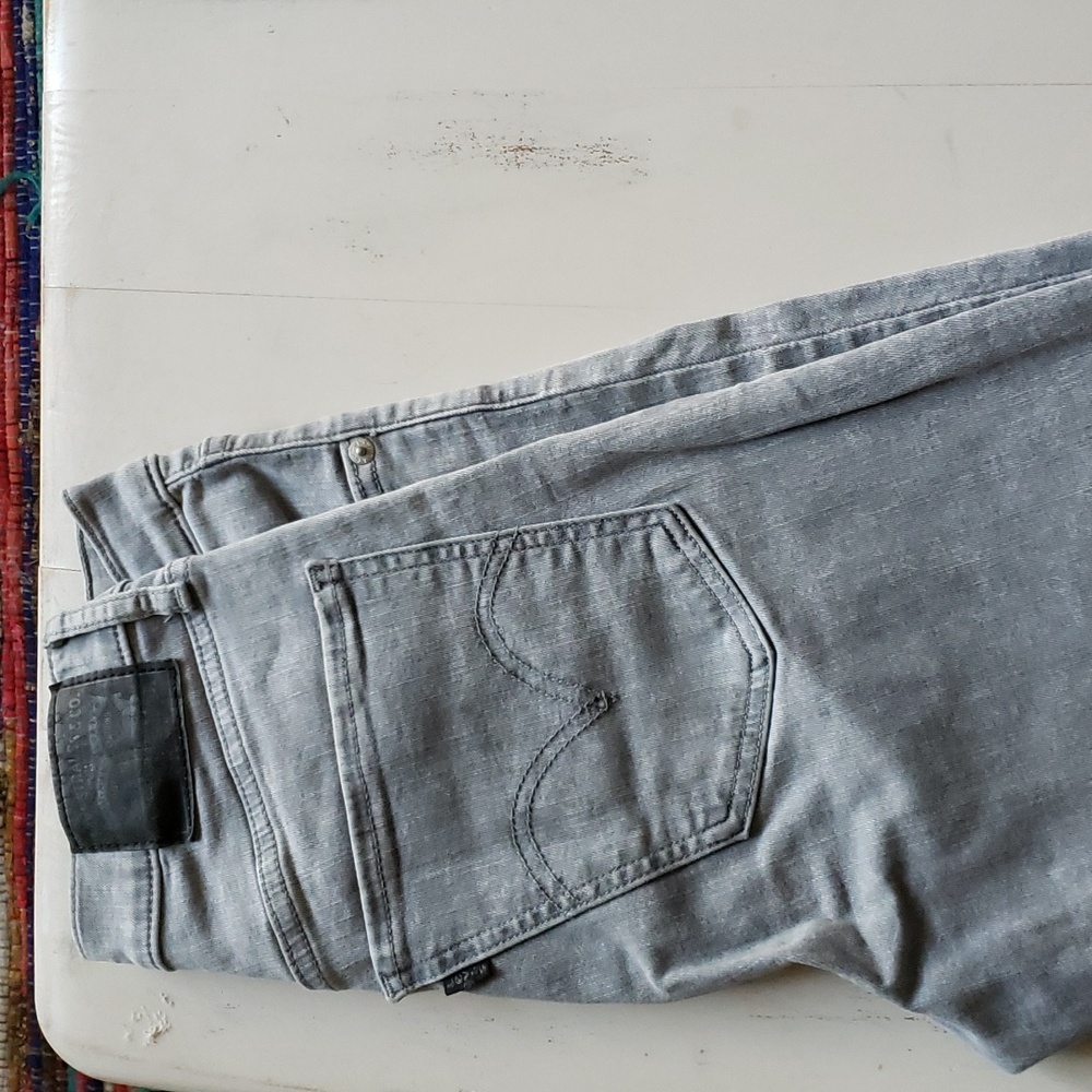 Levi's Mile High Super Skinny Jeans